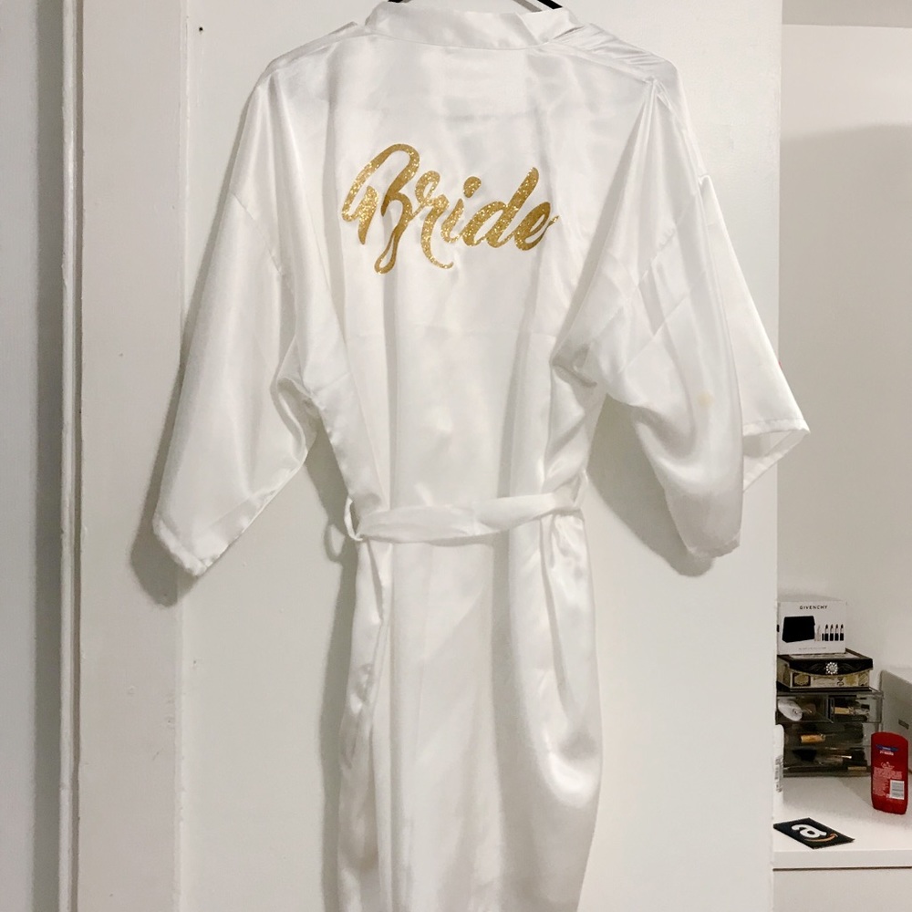 Bride robe